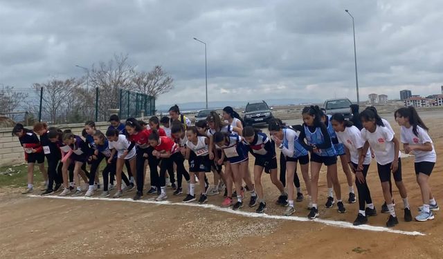 Atletizm Geliştirme Grup Yarışmaları Karaman’da Yapıldı