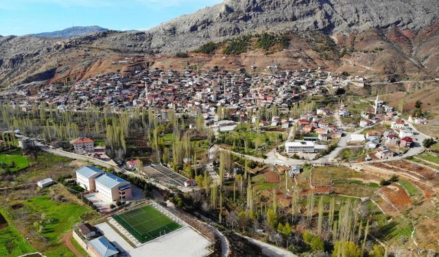 Bölge Halkı Köylerinin Karaman'a Bağlanmasını Talep Etti!