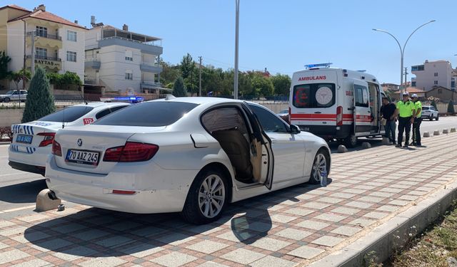 Karaman'da Kaldırıma Çıkan Otomobildeki Hamile Kadın Yaralandı