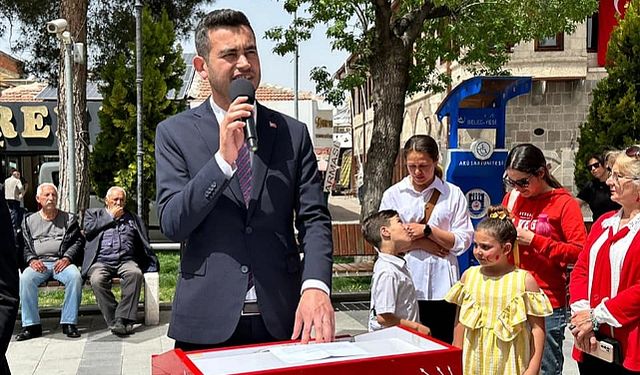 Evcen: “AKP İktidarı, Bilerek ve İsteyerek, Kasti Bir Biçimde Ülkemizde Eğitimi Baltalamıştır"