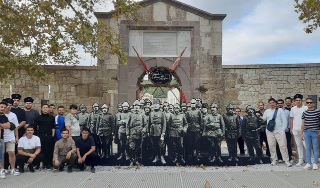 Karaman Gençlik Merkezi Üyesi Gençler Çanakkale’ye Hayran Kaldı