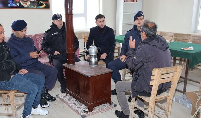 Kaymakam Yamakoğlu Kar Çalışmalarını Yerinde İnceledi