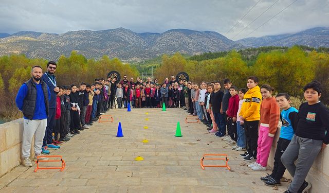 Tarihi Bıçakçı Köprüsü Spor Etkinliklerine Ev Sahipliği Yaptı