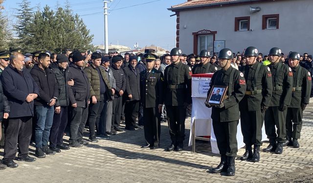 Şehit Piyade Uzman Çavuş Yahya Gök Son Yolculuğuna Uğurlandı