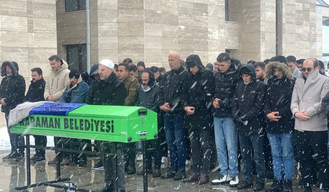 Karaman’da Bıçaklı Kavgada Hayatını Kaybeden Genç Toprağa Verildi