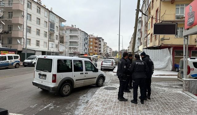 Karaman’da Doğalgaz Zehirlenmesi: 3’ü Kadın 4 Kişi Hastaneye Kaldırıldı