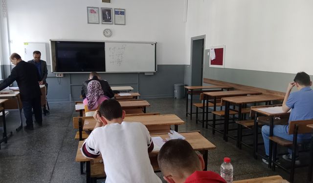 Karaman'da Öğrenciler Umre Ödülü İçin Yarıştı