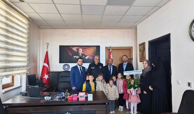 Miniklerden Emniyet Müdürlüğü'ne Ziyaret