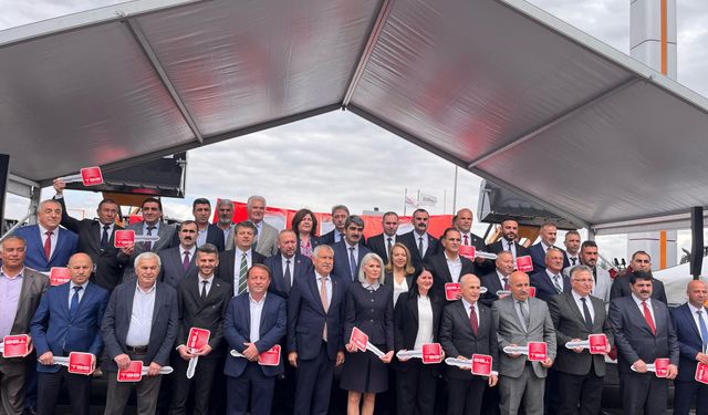 Türkiye Belediyeler Birliği'nden Ermenek Belediyesi'ne Otobüs Hibesi