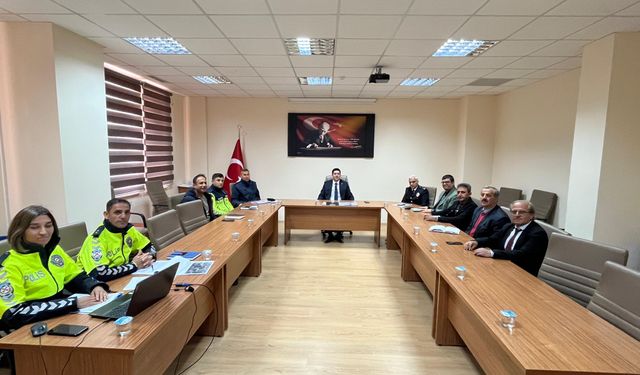 İlçe Trafik Komisyonu Toplantısı Gerçekleştirildi