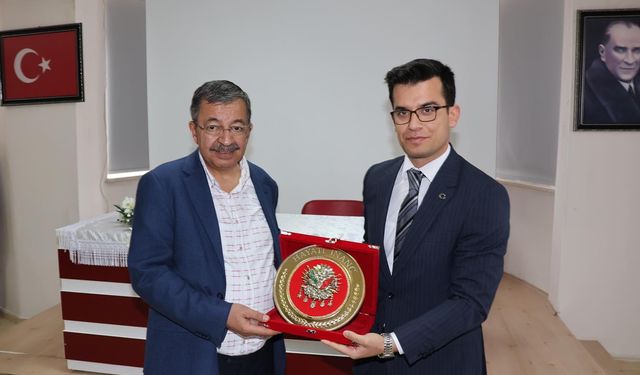 "Hayat Üzerine Sohbetler" Konulu Söyleşi Gerçekleştirildi