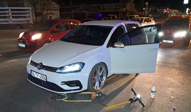 Karaman’da otomobil ile elektrikli skuter çarpıştı: 2 yaralı