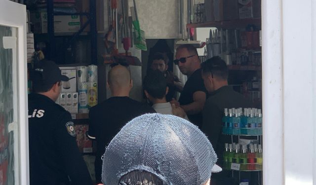 Hamile Eşini Bıçakla Rehin Aldı