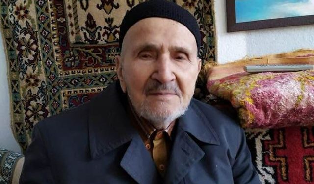 Asırlık Çınar Vefat Etti