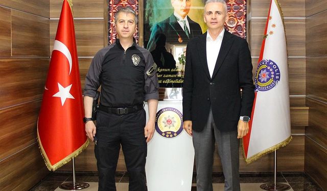 Vali Çiçekli'den İl Emniyet Müdürlüğü Ziyareti