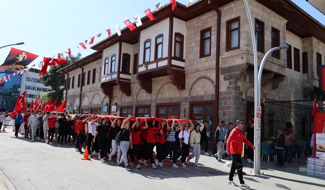 KARAMAN’DA 19 MAYIS COŞKUSU