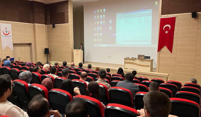 KARAMAN’DA BEYİN ÖLÜMÜ TANISI VE DONÖR BAKIMI EĞİTİMİ DÜZENLENDİ