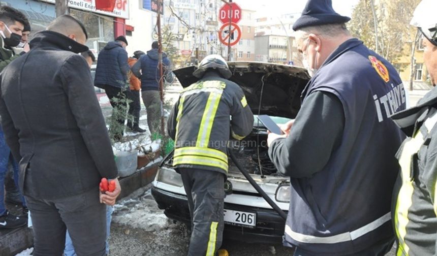 Karaman’da Park Halindeki Araç Bir Anda Alev Aldı!