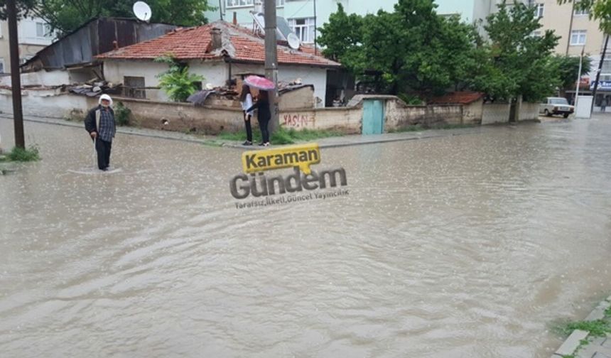 Karaman'ı Sel Aldı