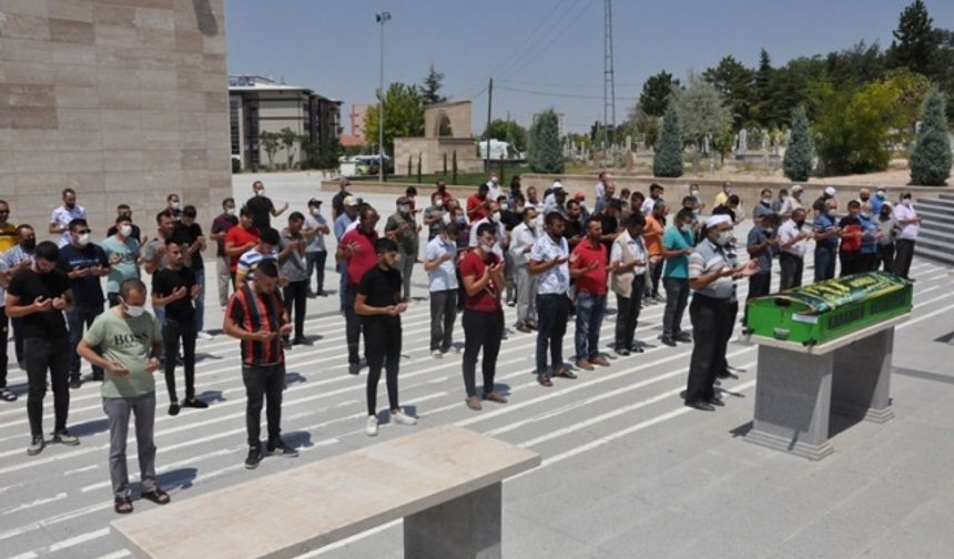 Karaman’daki Komşu Kavgasında Hayatını Kaybeden Şahıs Toprağa Verildi