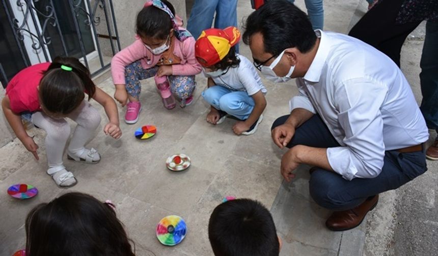 İl Müdürü Çalışkan, Öğrencilerle Birlikte Oyunlar Oynadı