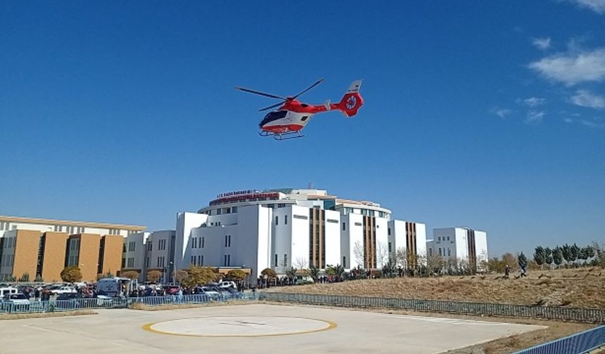 Helikopter Ambulans 55 Yaşındaki Hasta İçin Havalandı