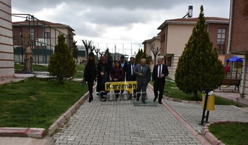 Karaman İl Milli Eğitim Müdürlüğü koordinesinde Çalışma ve İş Kurumu İl Müdürlüğü ile Aile, Çalışma ve Sosyal Hizmetler İl Müdürlüğü iş birliği ile hayata geçirilen Hayata Bizimle Tutun projesinin çalışmaları yerinde incelendi.