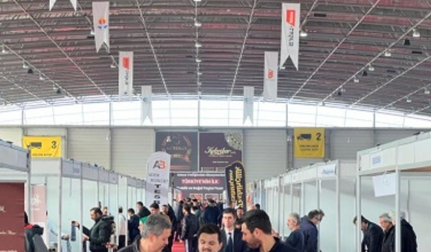 Mücahit Özdemir Uluslararası Fuarda Karaman’ı Temsil Ediyor