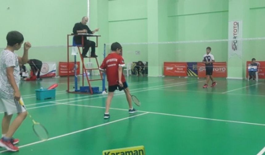 Badminton Çift Erkeklerde Türkiye Şampiyonu Oldular