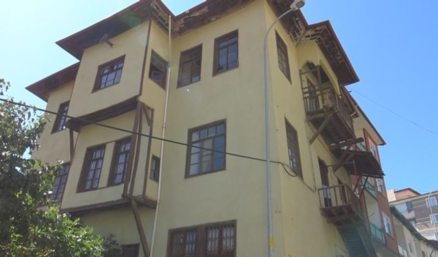 Ermenek'te Asırlık Evler Turizme Kazandırılıyor