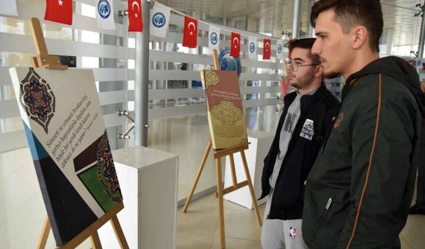 KMÜ’de 'Gönle Dokunan Sözler' Sergisi