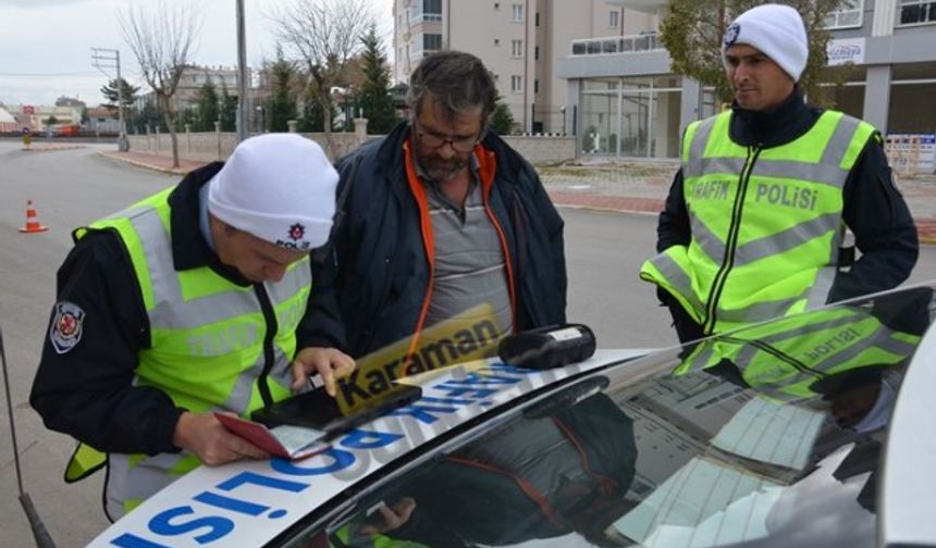 KARAMAN'DA TRAFİKTE SAYGI YÜRÜYÜŞÜ