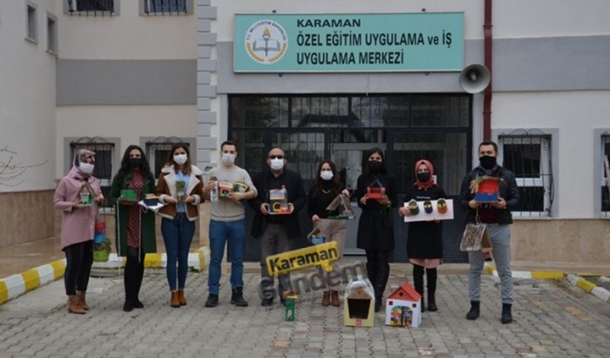 Hayvan Dostu Öğretmenler, Geri Dönüşüm Malzemeleriyle Kuşları Yuva Sahibi Yaptı