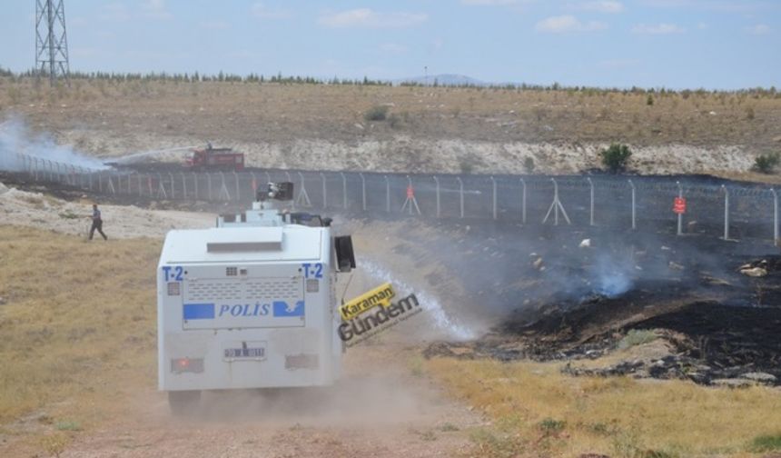 Yangın Ortasında Kalan Kaplumbağayı Polisler Kurtardı