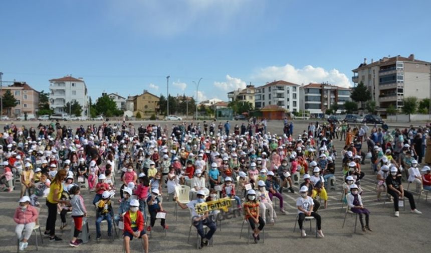 Karaman’da Açık Hava Tiyatrosu Yapıldı