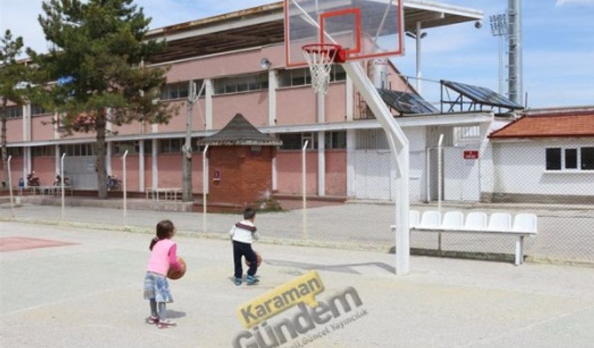 Öğrencilerden Açık Alan Basketbol Sahasına Yoğun İlgi