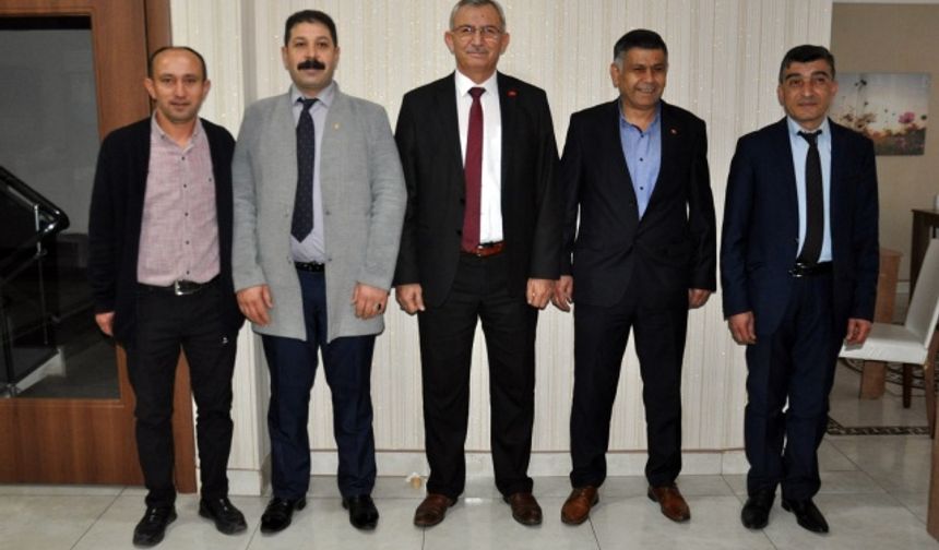 Cemalettin Canuylasi: ''Esnaf Sandık İstiyor''