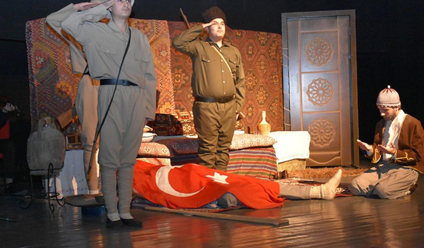 108'nci Yılında Çanakkale Zaferi ve Şehitlerimiz Yâd Edildi