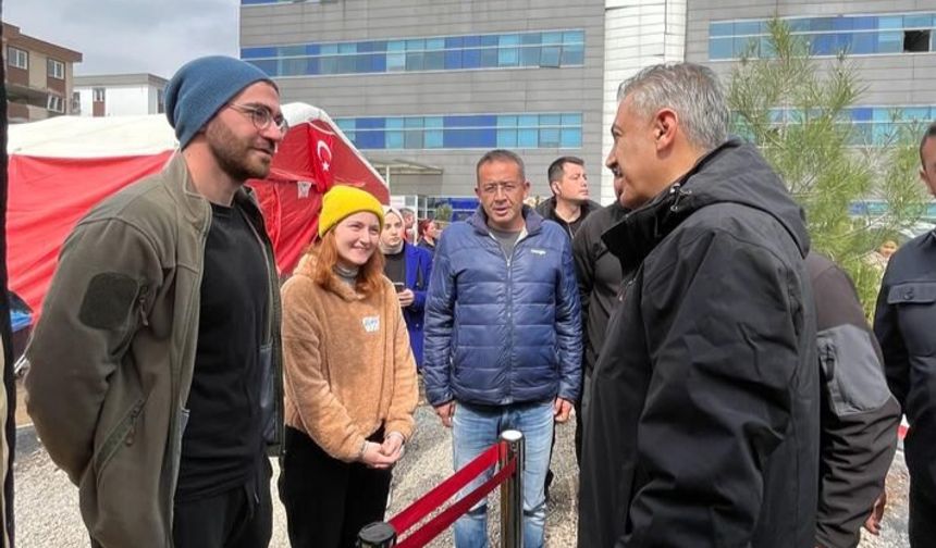 Koordinatör Vali Tuncay Akkoyun'dan 14 Mart Tıp Bayramı Ziyareti