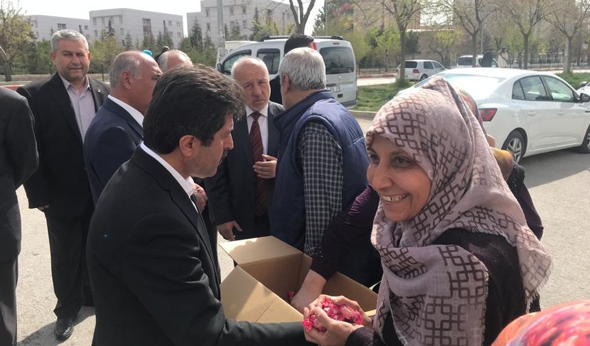 AK Parti’de Baş Döndüren Çalışma: Bayramda Tam Mesai