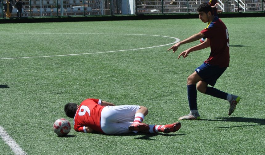 U18 Ligi Şampiyonu Bifa Başakspor