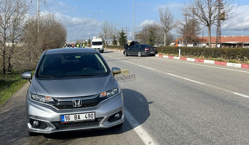 Karaman-Ereğli Karayolunda Zincirleme Kaza: 3 Yaralı