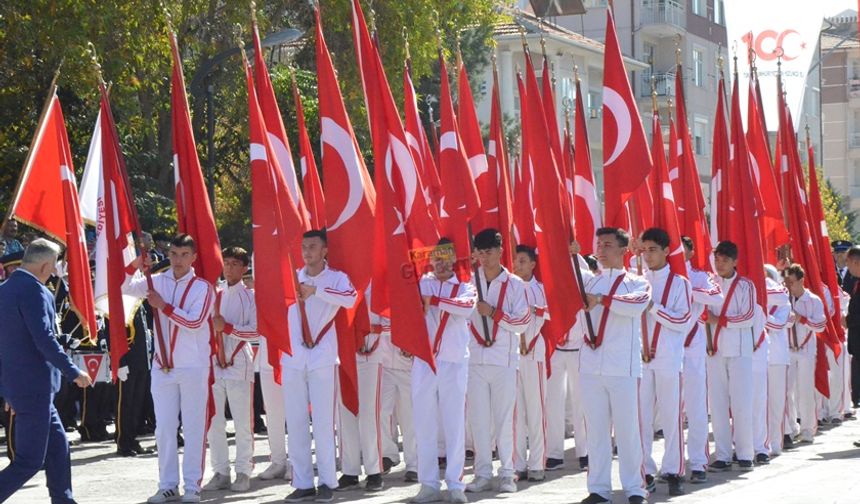 Cumhuriyetin 100. Yılı Coşkuyla Kutlandı