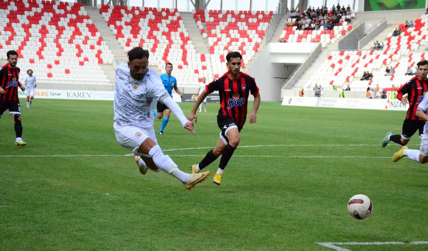 Karaman FK'dan 4-4'lük Galibiyet