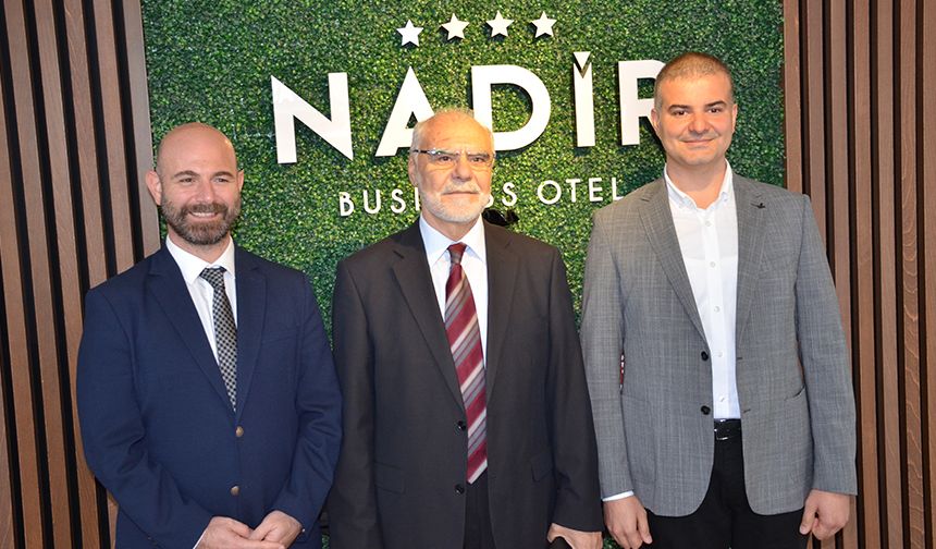 Nadir Otel Hizmet Kalitesini Dört Yıldızla Tescilledi