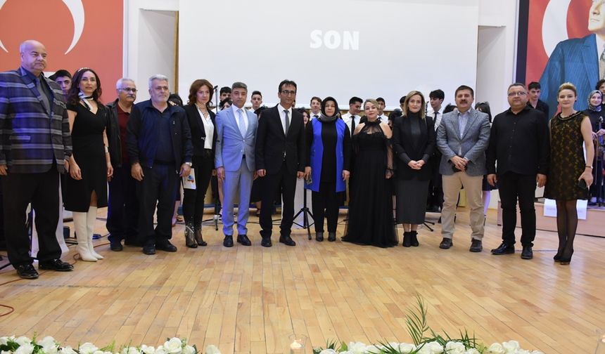 Yeşilçam’ın Büyülü Dünyasına Yolculuk Ettiren Konser