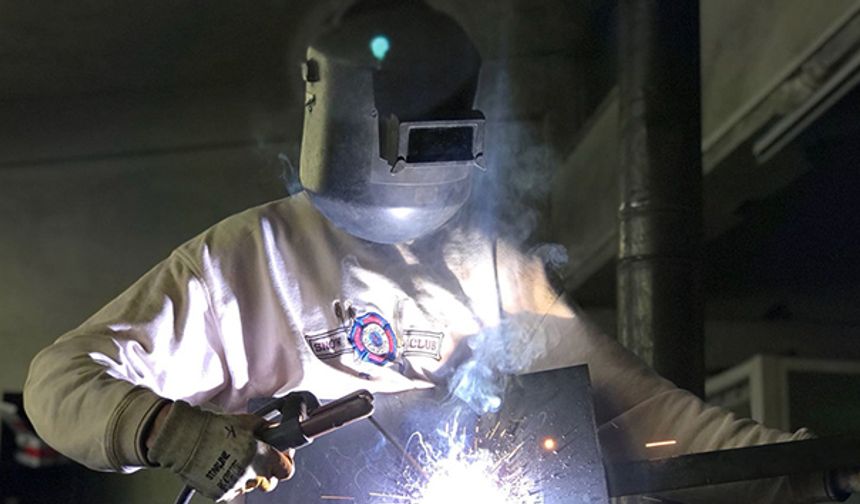 Farabi Makine Metal Çelik Konstrüksiyon Yeni Çalışma Arkadaşları Arıyor