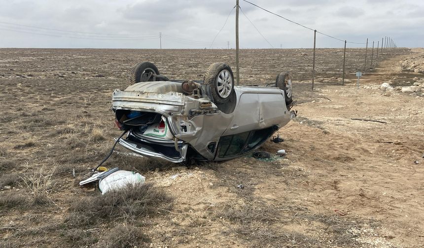 Karaman'da Kontrolden Çıkan Otomobil Takla Atarak Ters Döndü: 3 Yaralı