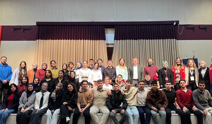 Karaman'da Gençler Arası Bilgi, Kültür ve Sanat Yarışmaları Tamamlandı