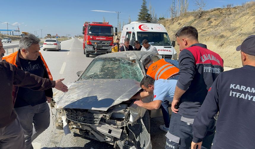Mut Yolunda Otomobil Takla Attı: 2 Yaralı
